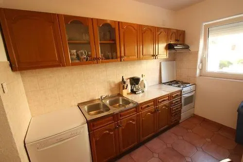 Buneta M * Crikvenica