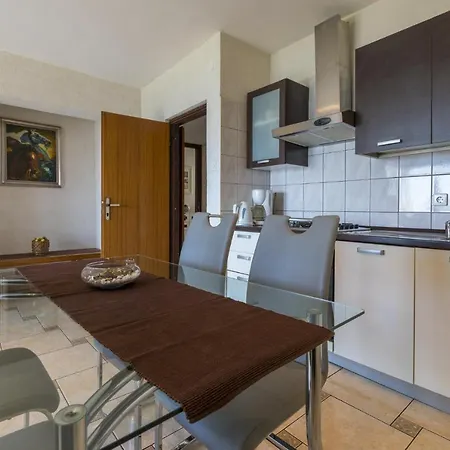 Buneta M * Crikvenica