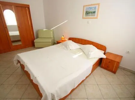 Buneta M Apartment *