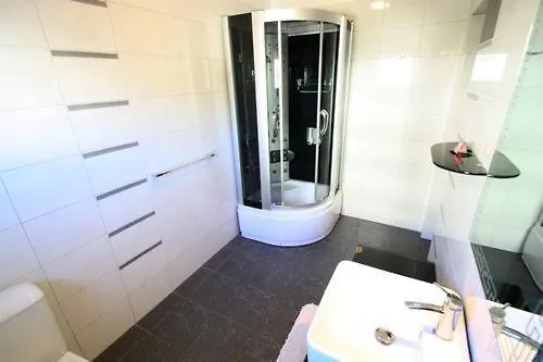 Buneta M Apartamento