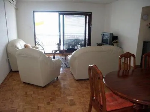 Buneta M Apartamento *