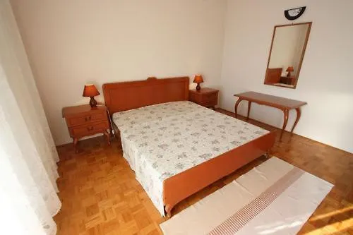 Buneta M Apartamento