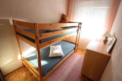 Buneta M Apartamento *